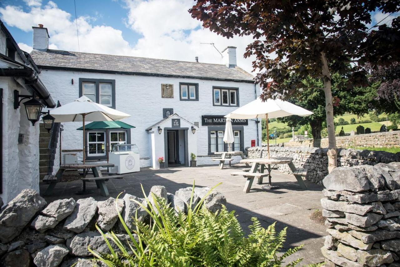The Marton Arms Hotell Ingleton  Exteriör bild