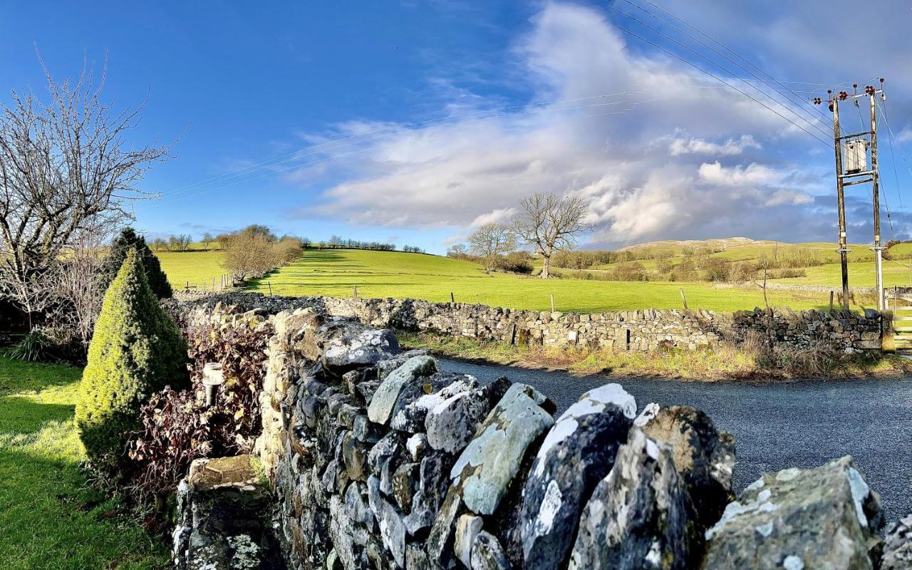 The Marton Arms Hotell Ingleton  Exteriör bild