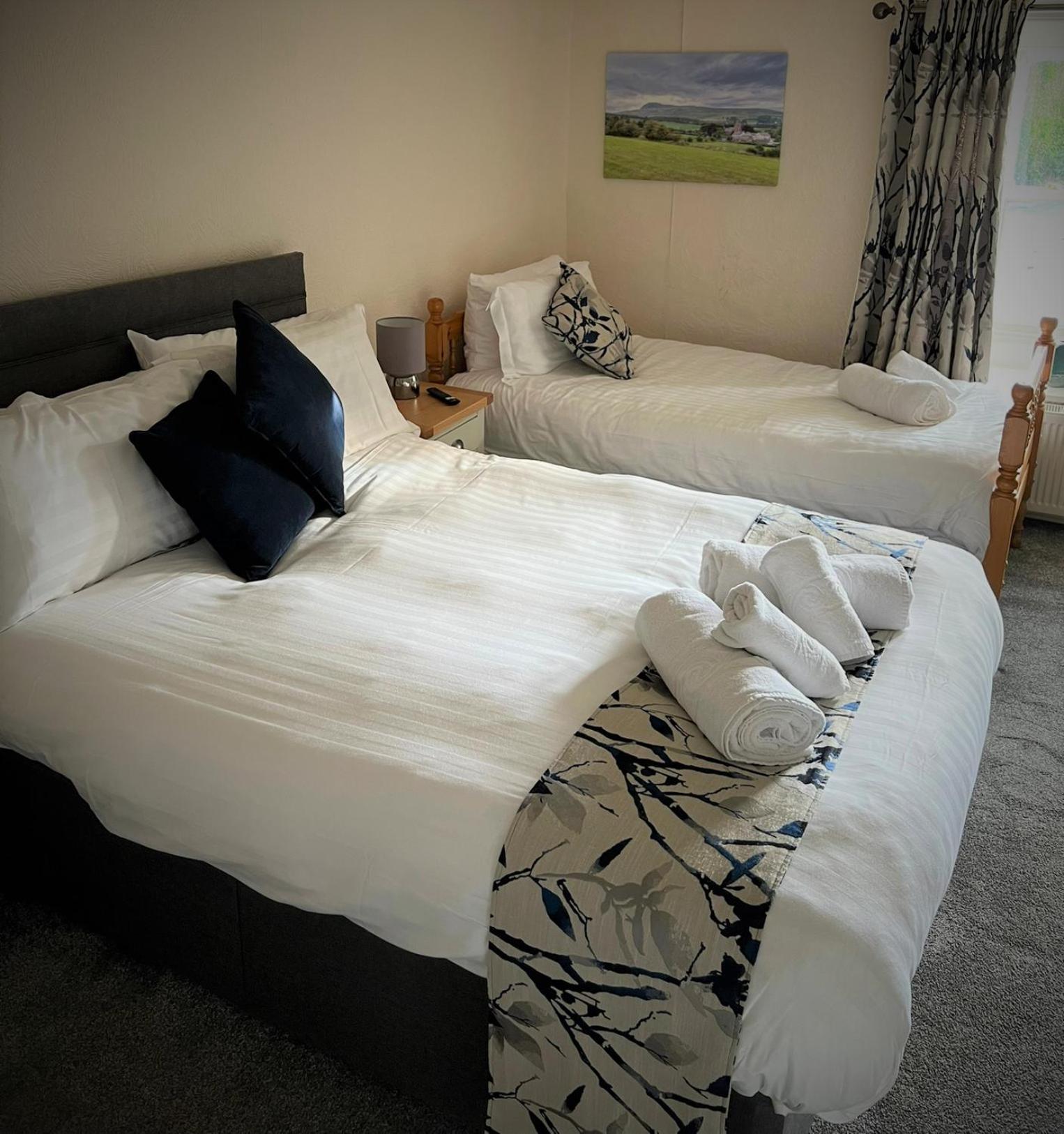 The Marton Arms Hotell Ingleton  Exteriör bild