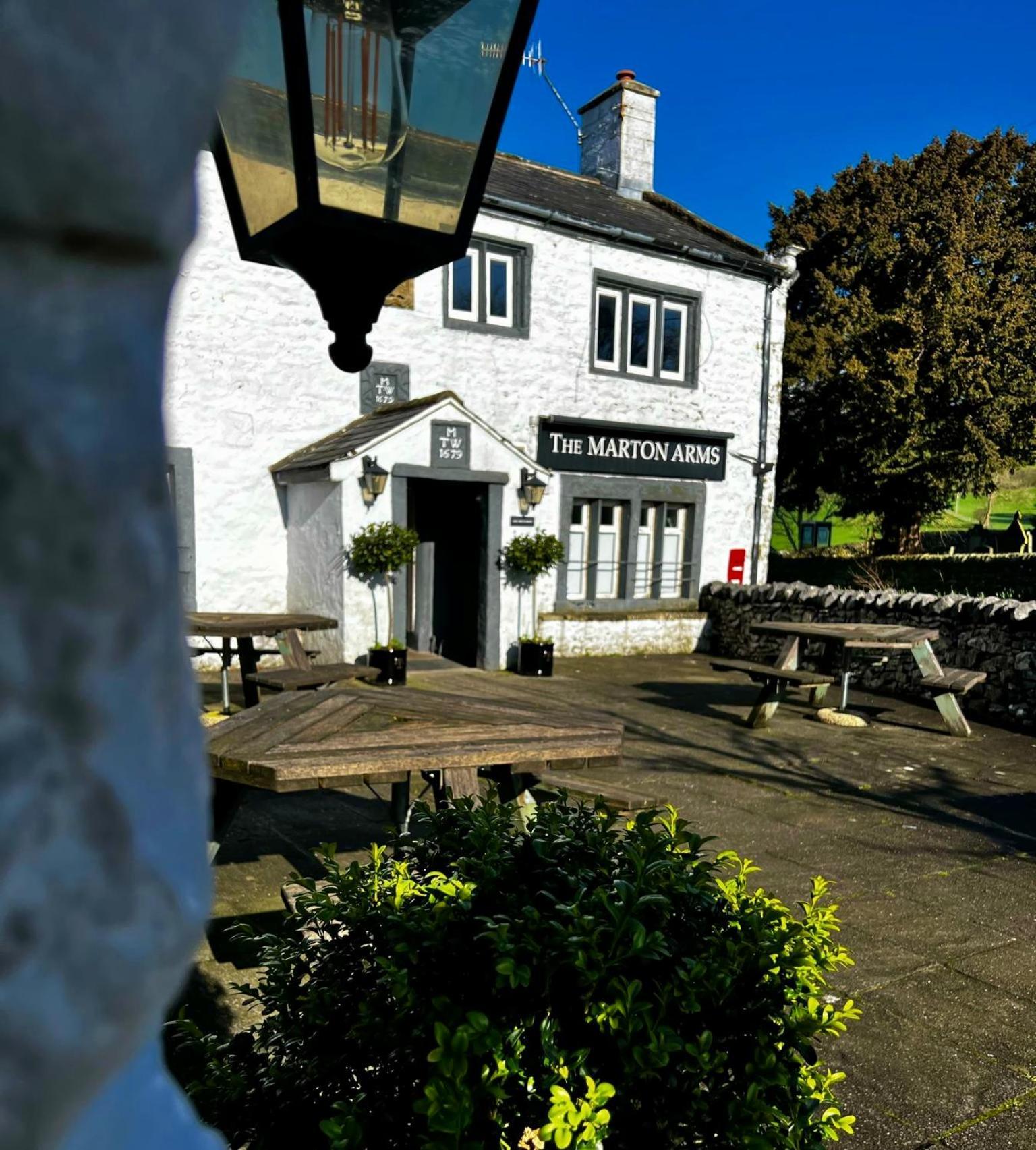 The Marton Arms Hotell Ingleton  Exteriör bild